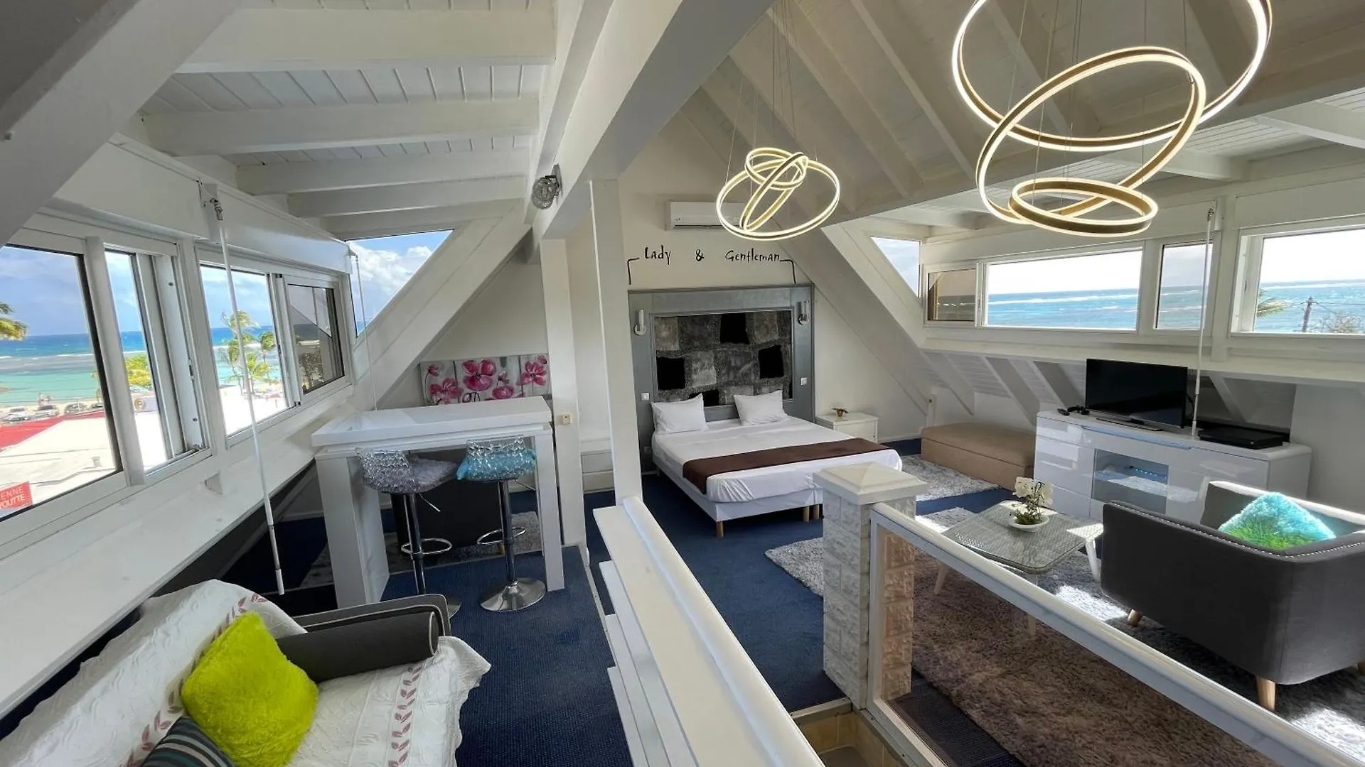 Apartment Plage St-Anne T4 Duplex Sainte-Anne
